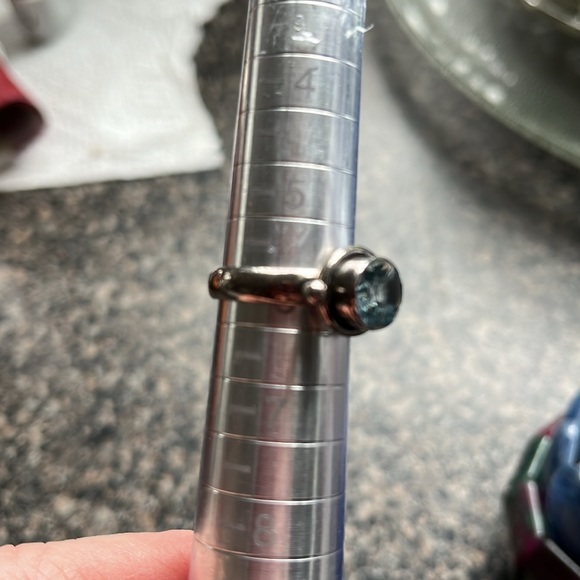 EUC Blue Topaz Ring 6 - Picture 5 of 6
